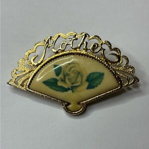 Vintage ‘Mother Fan’ Broach